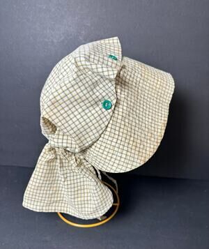 Vintage Green Cream Plaid/Gingham Prairie Country Sun Bonnet Hat Cottage Core